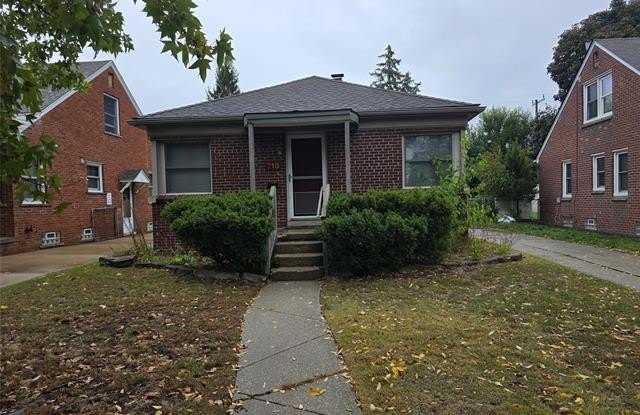 718 N Vernon Street - 718 North Vernon Street, Dearborn, MI 48128