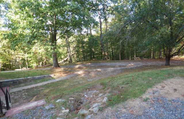 14421 QUINCE ORCHARD ROAD Gallery 4