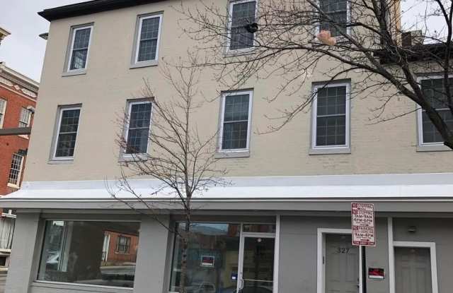 123 W MULBERRY ST #B Gallery 1