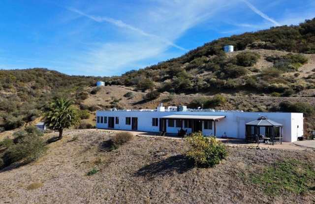 11077 Pacific View Dr Gallery 3