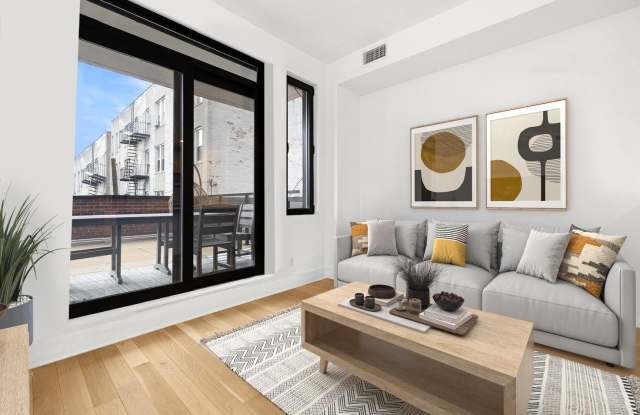 21-10 44TH Drive unit: D2 - 21-10 44th Drive, Queens, NY 11101