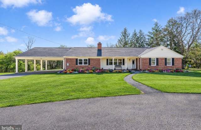 9504 VEIRS Drive photos photos