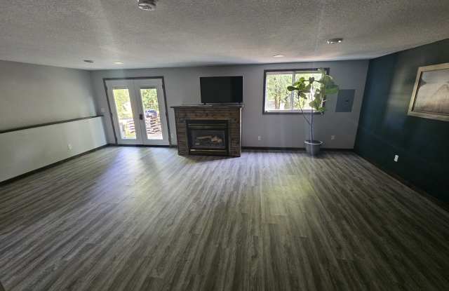 6284 Kahler Drive Northeast Gallery 1
