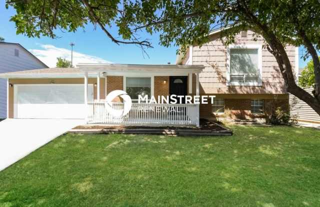 1731 South Sedalia Circle photos photos