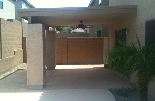 1734 W WILDWOOD Drive Gallery 4
