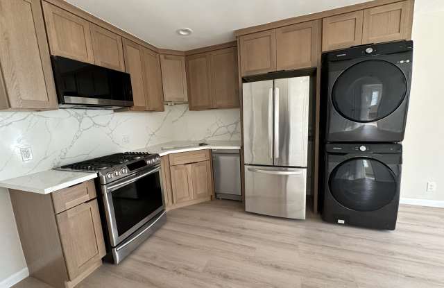 6003 Cahuenga Boulevard - D Gallery 1