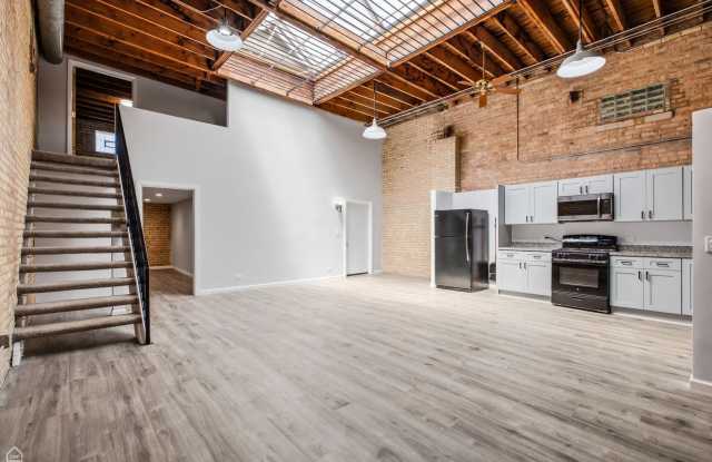 1742 N Mozart Street Gallery 2