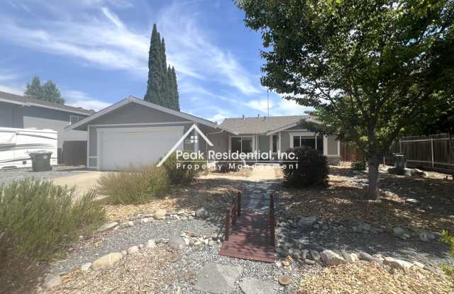 Updated 3bd/2ba Citrus Heights Home with RV Access! photos photos
