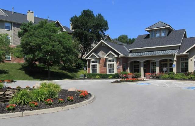 Breckenridge Apartments Gallery 3