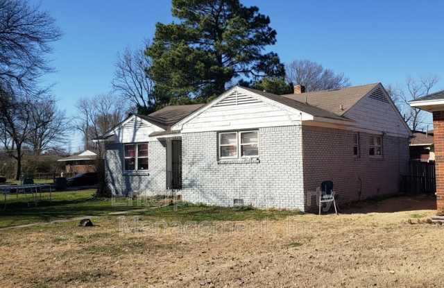 4022 Cochese Ave photos photos