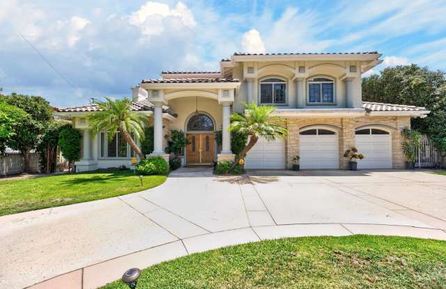Executive Furnished Estate Home in Prestigious West Arcadia Gallery 3