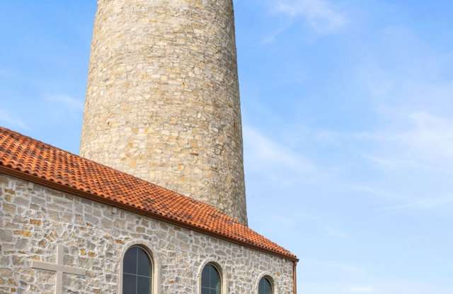 Lighthouse Pointe Gallery 3