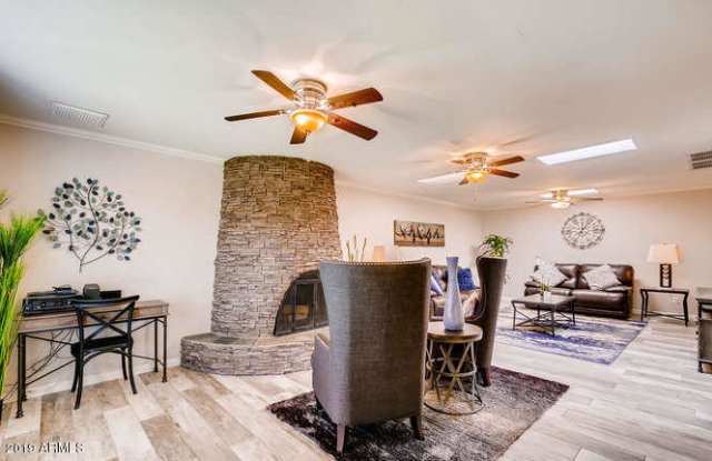 7734 E MINNEZONA Avenue - 7734 East Minnezona Avenue, Scottsdale, AZ 85251