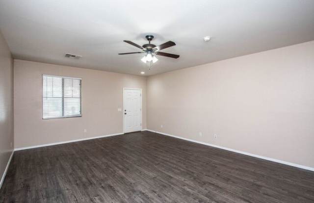 1147 East Coyote Creek Way Gallery 4