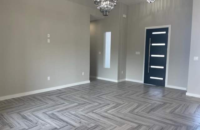 4619 River Oak Circle Gallery 2