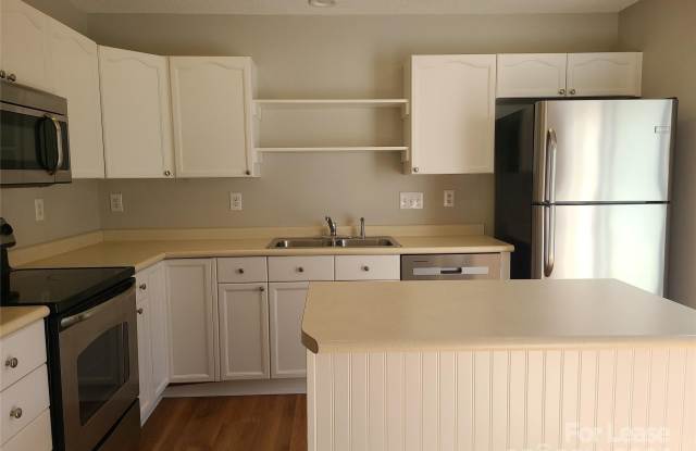 4389 Panther Place Gallery 2
