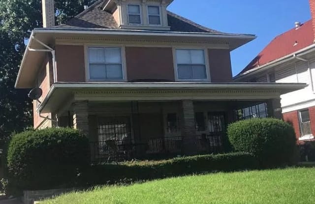 2635 Victor St. - 2635 Victor Street, Kansas City, MO 64128