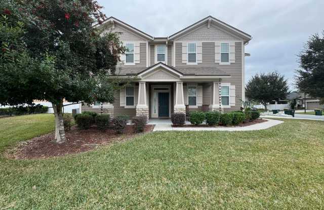 Move in Ready! Four Bed Three Bath Two Story Home. Amenities. Garage. Washer/Dryer. Top Rated Schools! - 14420 Serenoa Drive, Jacksonville, FL 32258