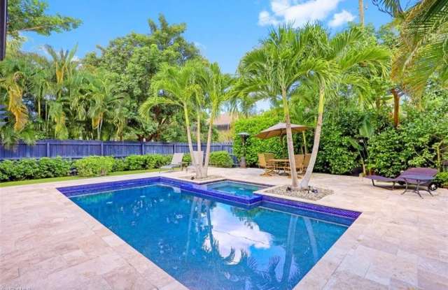 1199 9th Ave N photos photos