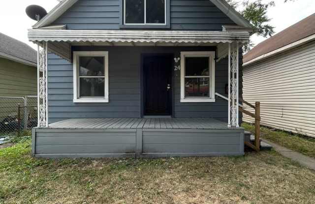 Charming 4 Bedroom Home-Centrally Located & Ready for Move-In! photos photos Charming 4 Bedroom Home-Centrally Located & Ready for Move-In! photos photos