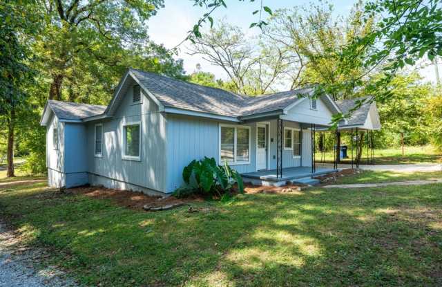 Amazing Alabaster Location! Gallery 4