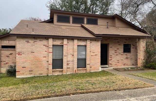 6404 BROOK COVE photos photos