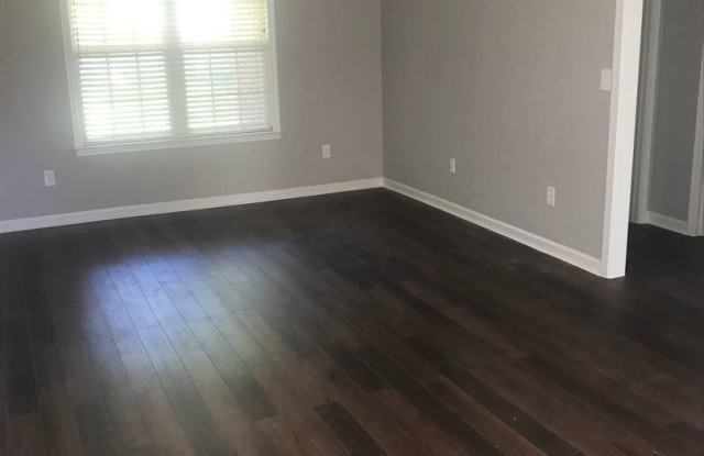6368 Old Brownsville Gallery 4