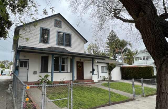 214 West Ortega St photos photos