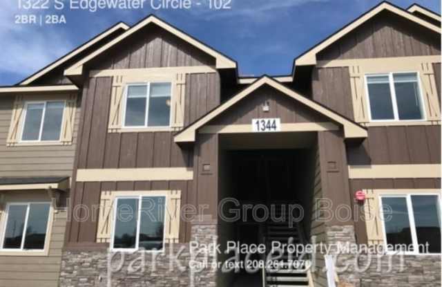 1322 Edgewater Circle 202 photos photos