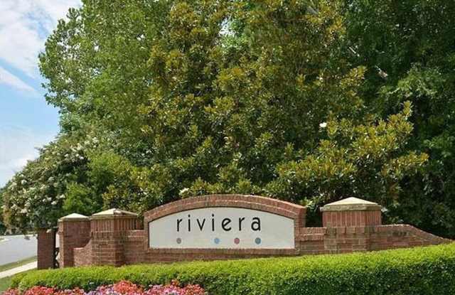 3 Bedroom Townhome in Charlotte  / Ballantyne Gallery 4