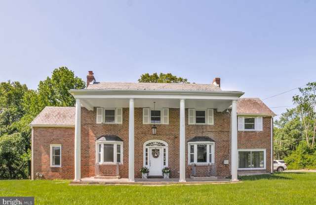 4515 OLD BRANCH AVENUE photos photos