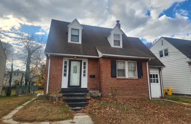 2323 BROWNING Road photos photos