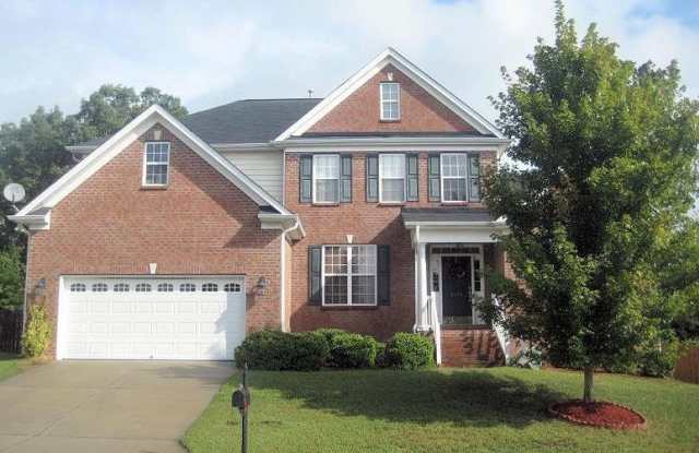 Great Waterford Home! - 2071 Waterford Village Drive, Clemmons, NC 27012