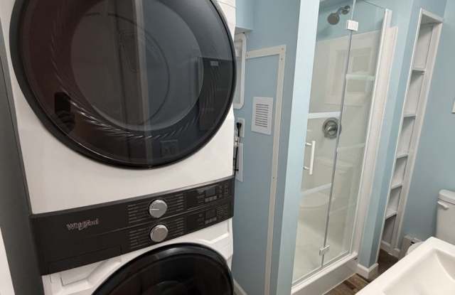 One Bedroom, One Bathroom Apartment Gallery 4