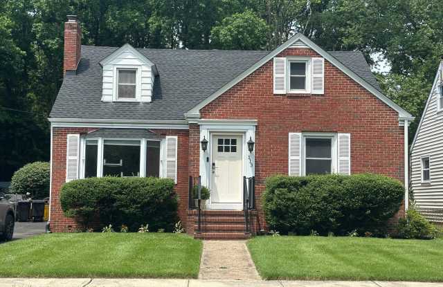 113 DEERWOOD DRIVE photos photos