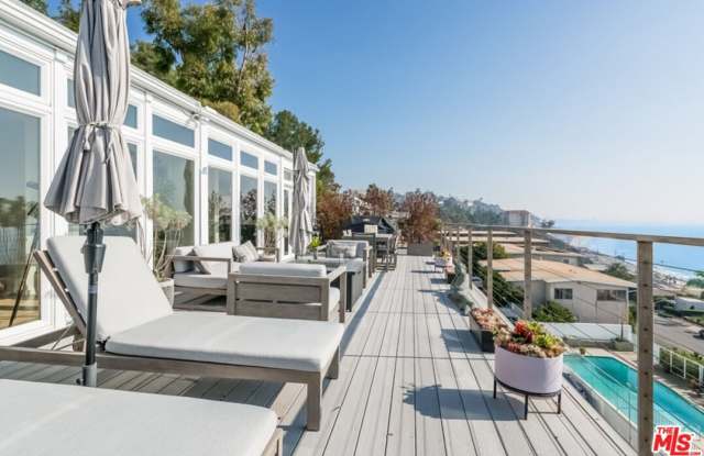 18125 Coastline Dr - 18125 Coastline Drive, Topanga, CA 90265