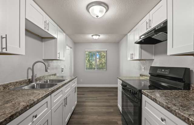 Mariposa Flats Gallery 3