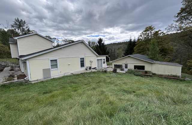 831 Montdale Road Gallery 3