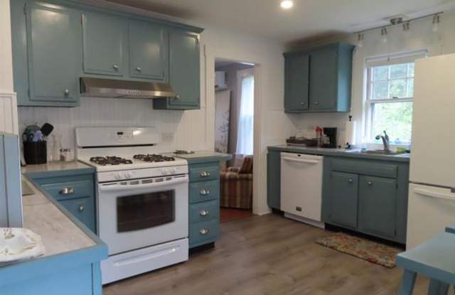 **Winter Rental** Fully Furnished, Beautiful Home In Meredith! photos photos