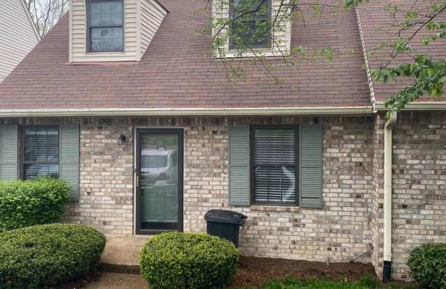 Spacious! Tons of storage storage! 4 BR, 2 BA, and Bonus Room - 306 Deerpoint Drive, Hendersonville, TN 37075 Spacious! Tons of storage storage! 4 BR, 2 BA, and Bonus Room - 306 Deerpoint Drive, Hendersonville, TN 37075