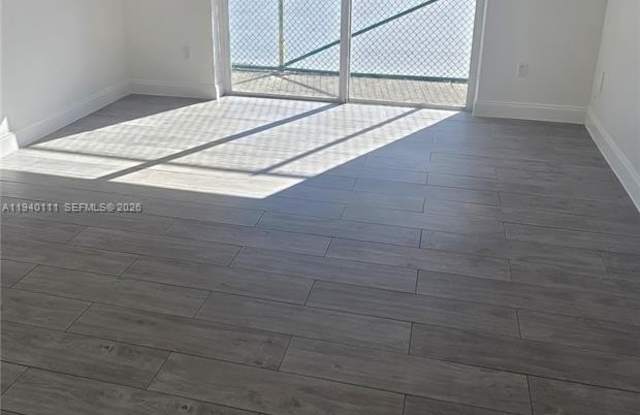 Paradise Isles Apartments photos photos