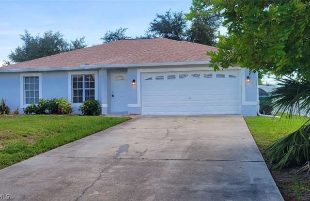 736 SW 8th Terrace - 736 Southwest 8th Terrace, Cape Coral, FL 33991