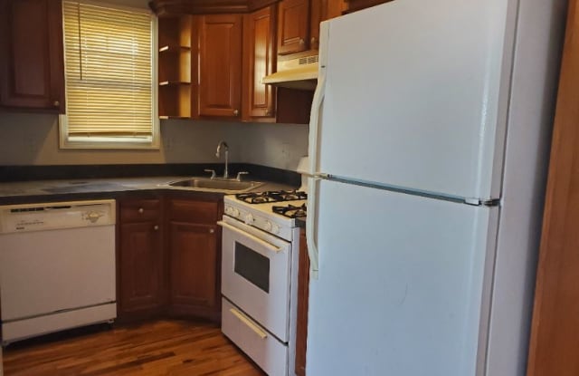 466 John F Kennedy 2 - 466 Kennedy Blvd, Bayonne, NJ 07002