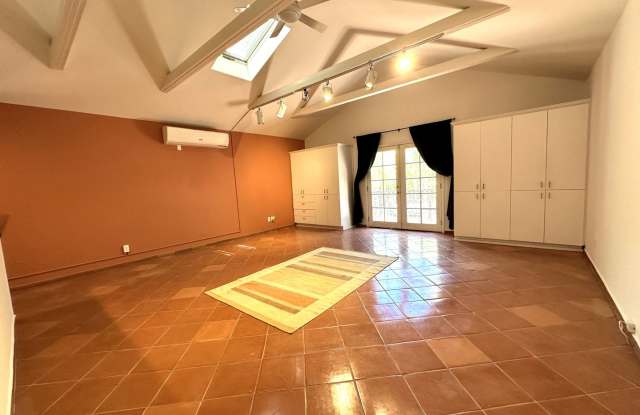 5237 Oakdale Avenue photos photos