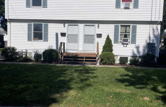 33 Larch St photos photos