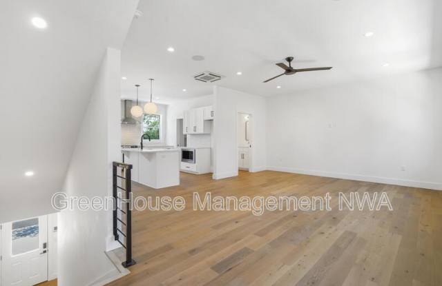 619 SW 7th Street - 619 Southwest 7th Street, Bentonville, AR 72712 619 SW 7th Street - 619 Southwest 7th Street, Bentonville, AR 72712