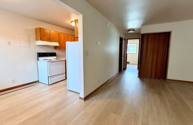 Welcome to Parkwood Apartments! Gallery 3