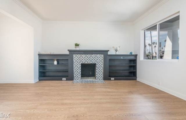 5206 S Wilton Pl Gallery 3