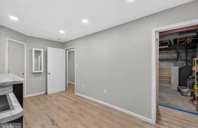 8810 BLUFFWOOD Lane Gallery 3