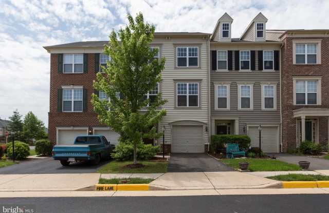 43237 HIGHGROVE TERRACE - 43237 Highgrove Terrace, Broadlands, VA 20148